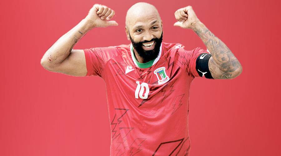  إميليو نسوي 
