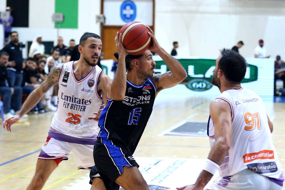 مباراة سترونج الفلبيني وبيروت اللبناني  تصوير : هيثم الخاتم 