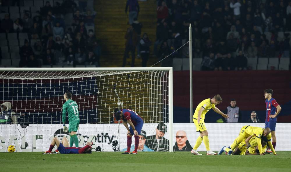 تلقى مرماه 5 أهداف بعد 30 عاماً ..خسارة تاريخية لبرشلونة في ملعبه