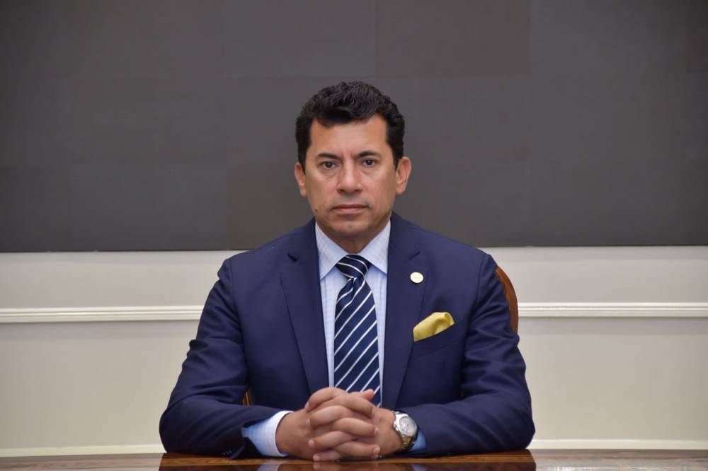 وزير الرياضة المصري: لا نية لإقالة اتحاد الكرة.. وعودة كيروش واردة