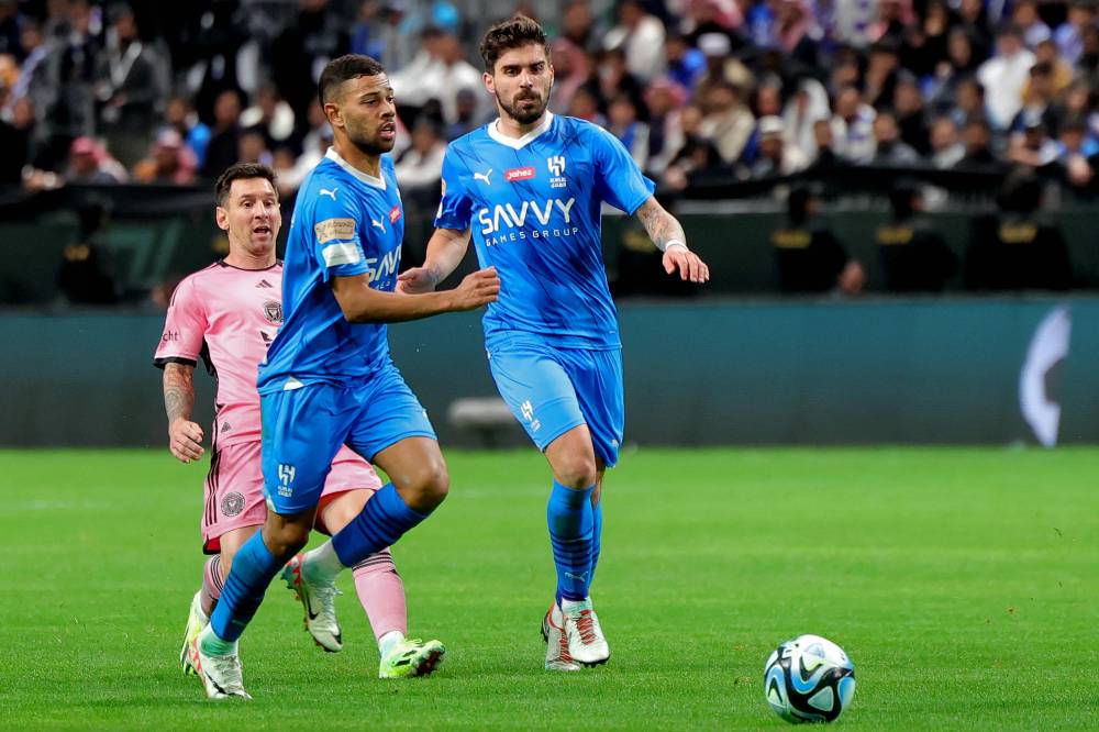 الأندية السعودية تقتحم المراكز الخمسة الأولى.. 9.63 مليار دولار حجم إنفاق كرة القدم في 2023