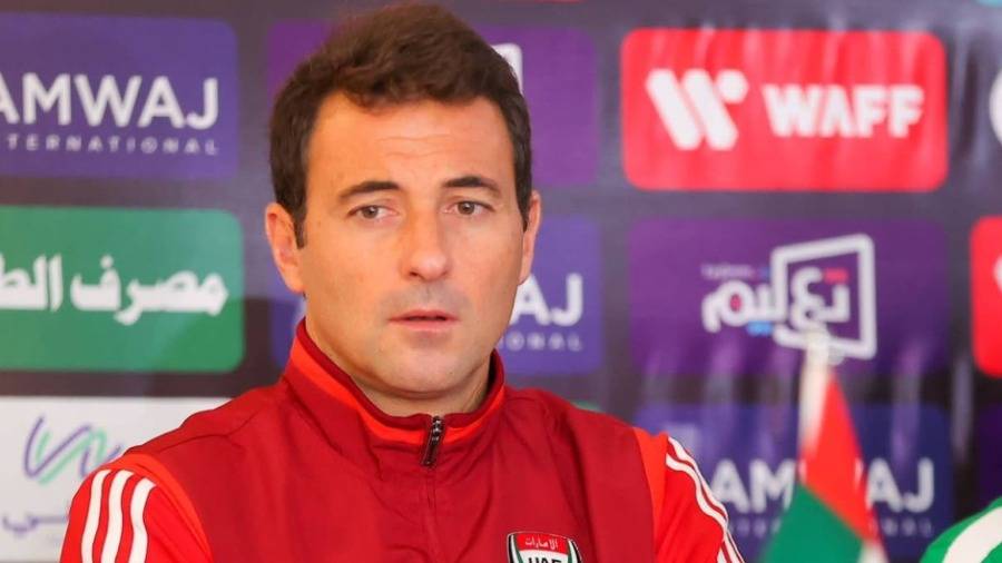 دينيس سيلفا مدرب المنتخب الأولمبي 