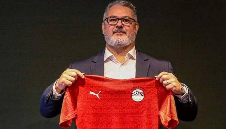 ترشيح ميكالي لتدريب مصر خلفاً لروي فيتوريا
