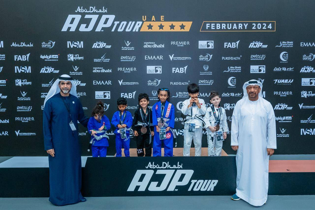 «UAEJJ Arena» تتصدر انطلاقة بطولة الإمارات للجوجيتسو