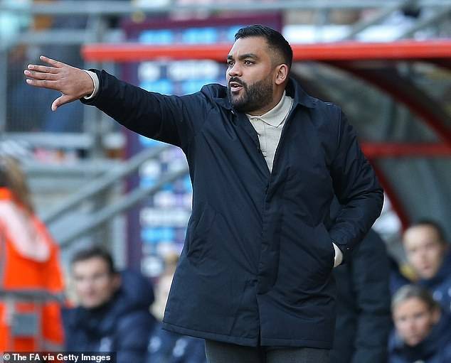 مورغان مدرب شيفيلد 