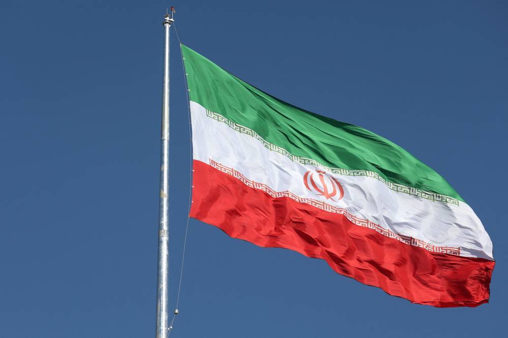 إيران تندد بالضربات الأمريكية في العراق وسوريا