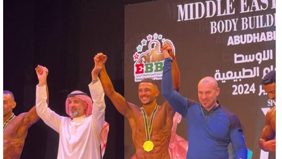 محمد المري وهشام بيوك يتوجان الحمادي