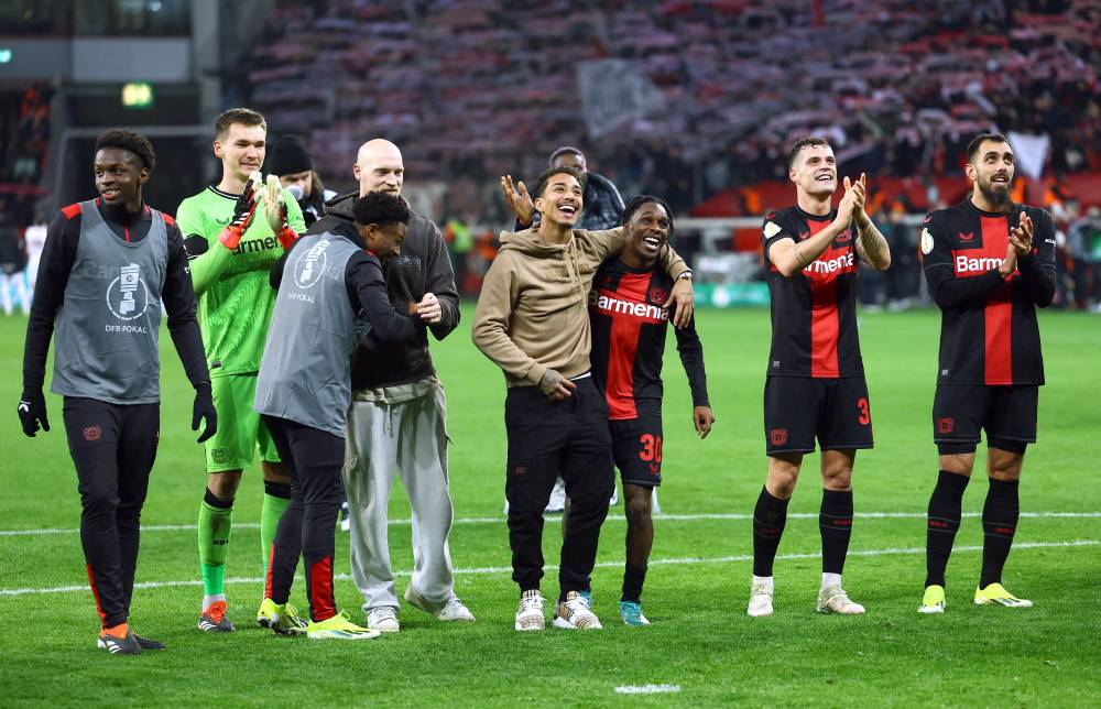 ليفركوزن الحالم يصطدم ببايرن ميونيخ في قمة نارية بالدوري الألماني