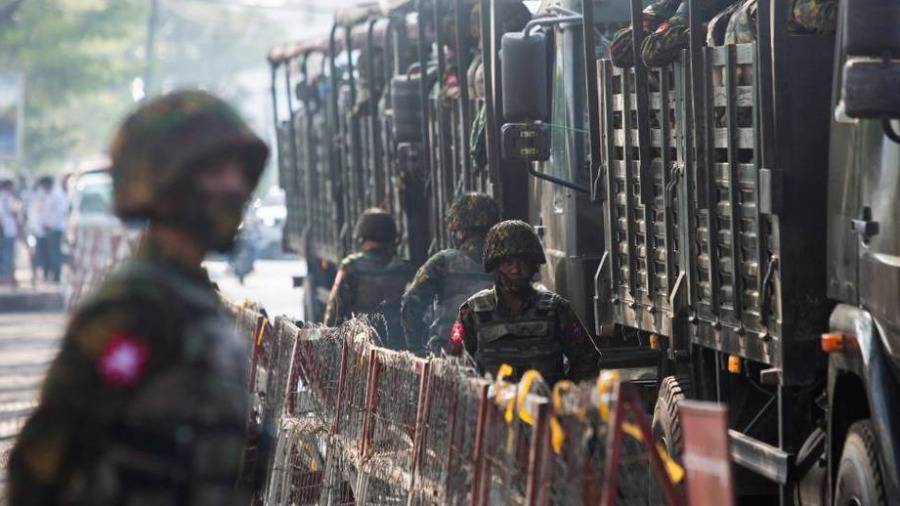 عسكريو ميانمار يفعّلون قانون الخدمة العسكرية الإلزامية