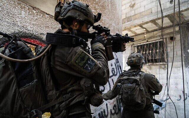 إسرائيل تعلن الإفراج عن رهينتين خلال عملية في رفح