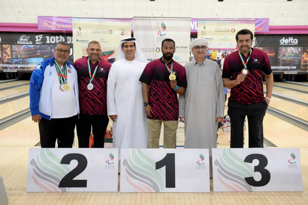 خلال تتويج الفائزين