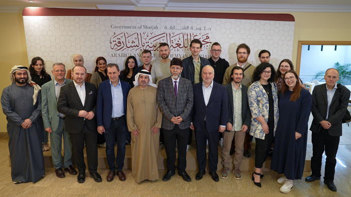 د.امحمد صافي المستغانمي مع الوفد