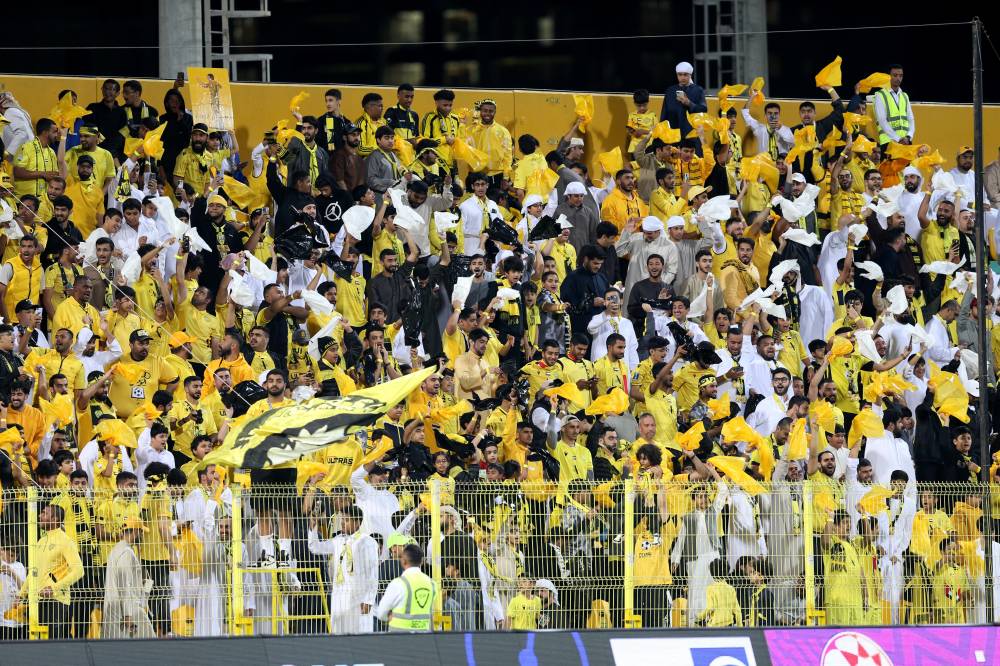 مباراة الوصل والنصر في دوري أدنوك للمحترفين  تصوير : (( هيثم الخاتم ))