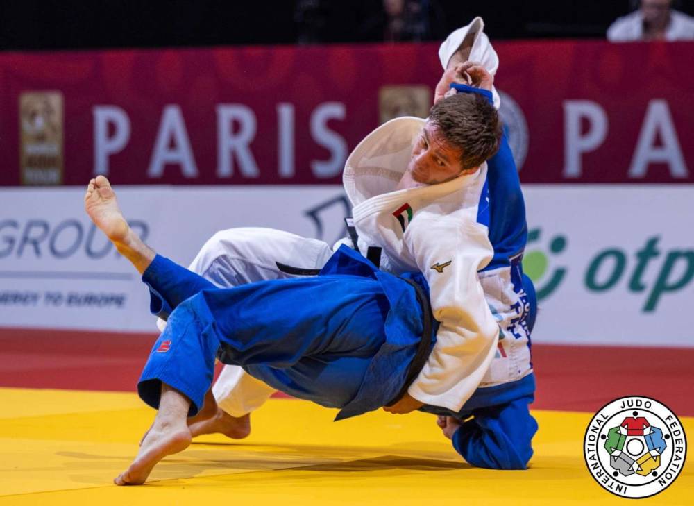 عبد اللطيف يواجه بطل بلجيكا في بطولة باكو للجودو