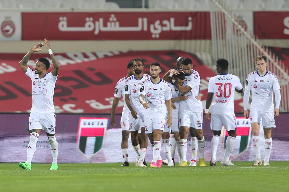 مباراة الشارقة والبطائح في بطولة كأس رئيس الدولة تصوير يوسف الامير