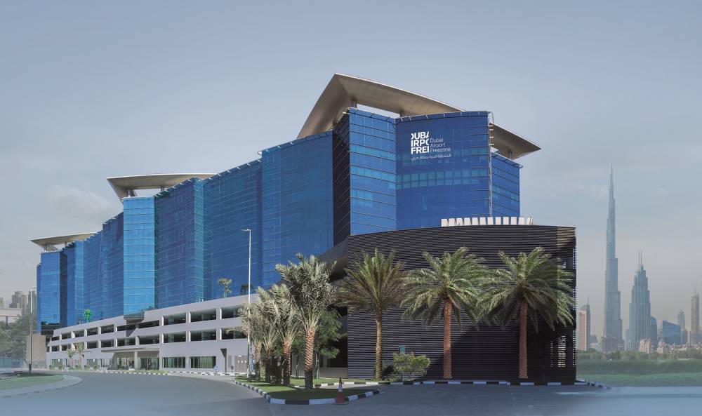المنطقة الحرة بمطار دبي