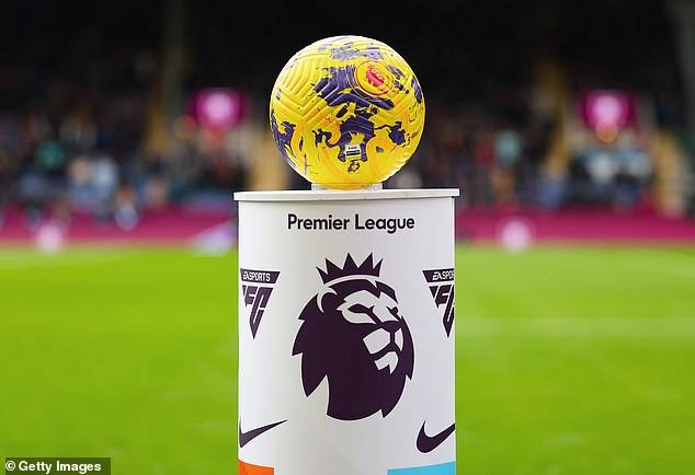 من هو نجم البريميرليغ الذي تحول منزله لمصنع مخدرات؟