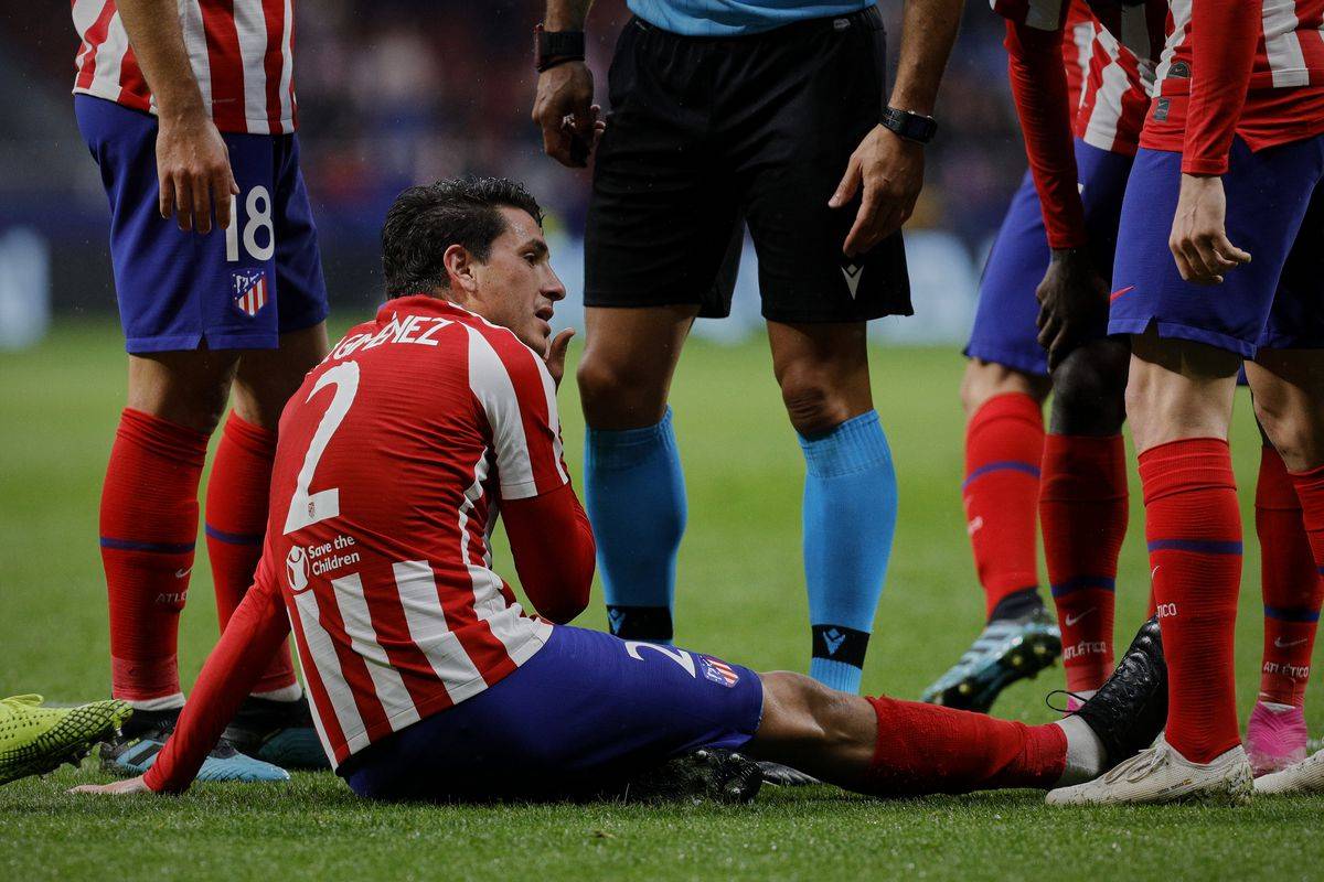 مدافع أتلتيكو مدريد يتعرض لإصابة جديدة