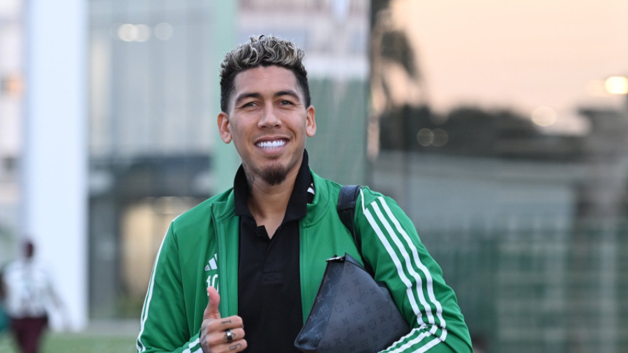 أهلي جدة يبحث عن التعويض من معقل الطائي