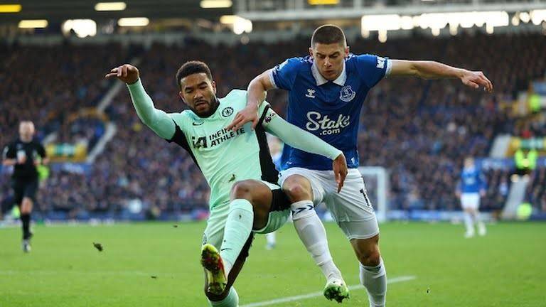 إيفرتون الإنجليزي 