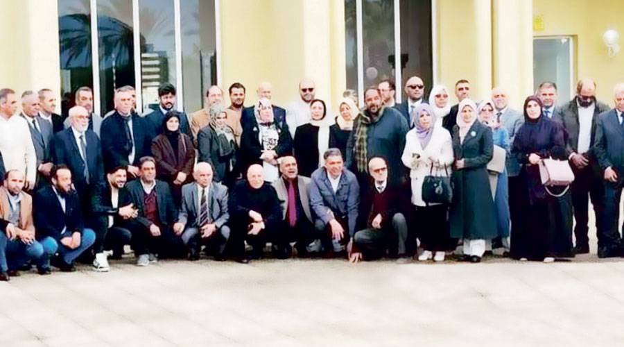 جانب من المشاركين في اجتماع تونس لمناقشة الانسداد السياسي وسبل تفعيل العملية الانتخابية 