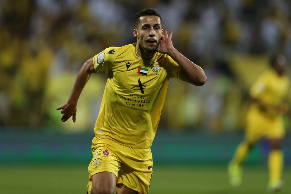 علي صالح يحتفل بهدف الوصل الثاني 