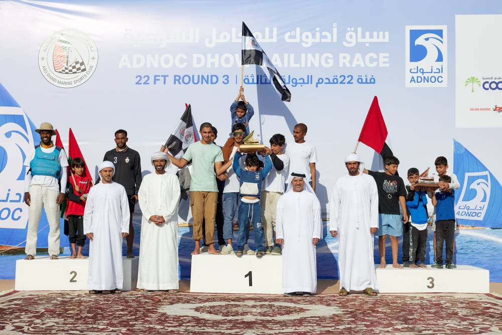 سالم الرميثي وسعيد المهيري وخليفة الرميثي وخليفة السويدي يتوجون الفائزين
