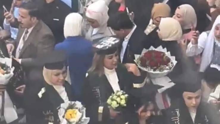 صورة صدام حسين تحرم طالبة عراقية من استكمال دراستها