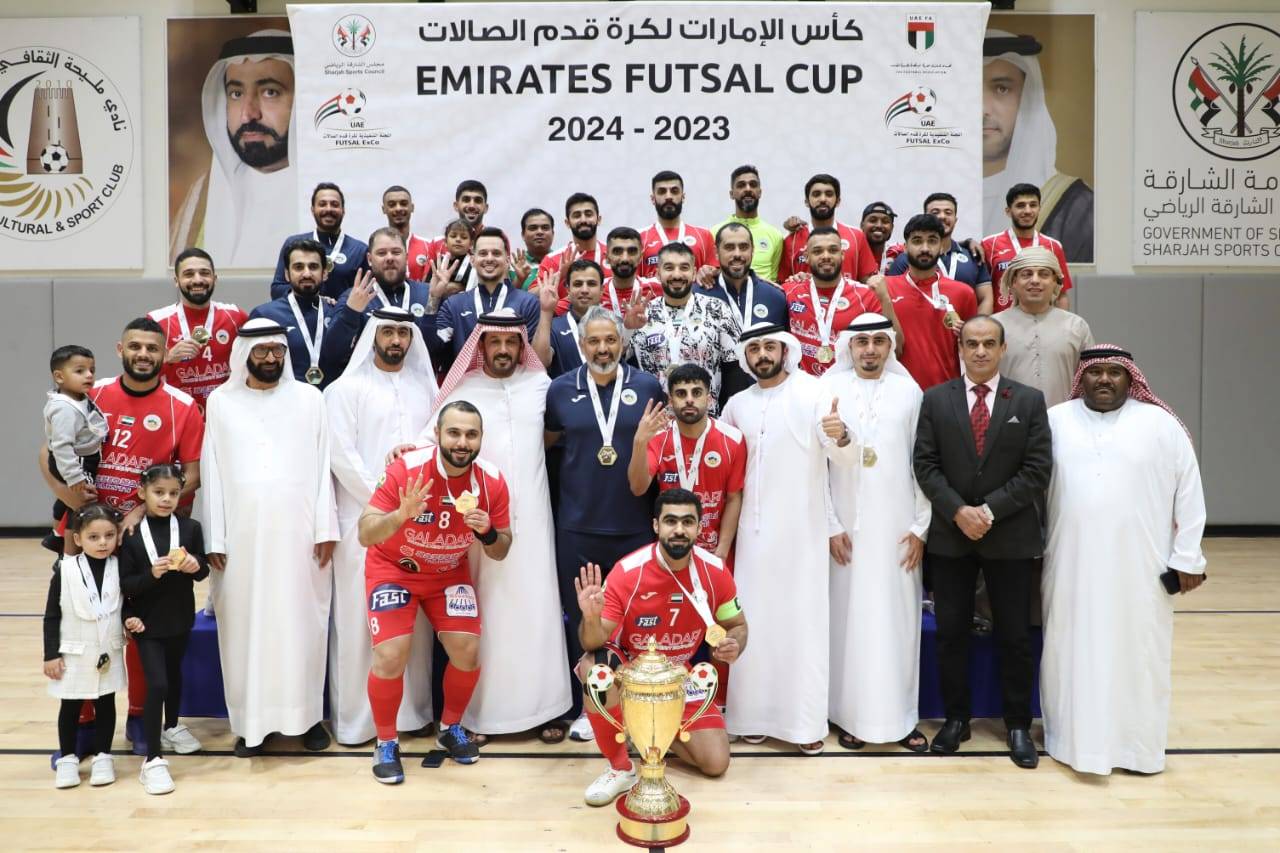 أفراح نادي البطائح بكأس الإمارات لكرة الصالات (تصوير: محمود عبدالستار)