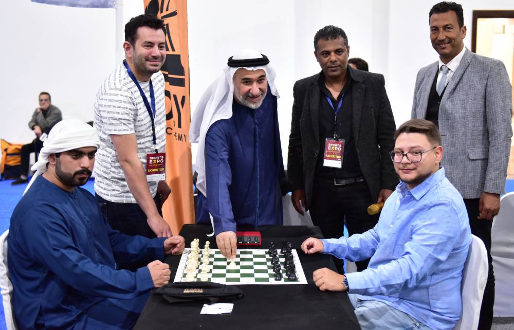 الزرعوني يفتتح البطولة