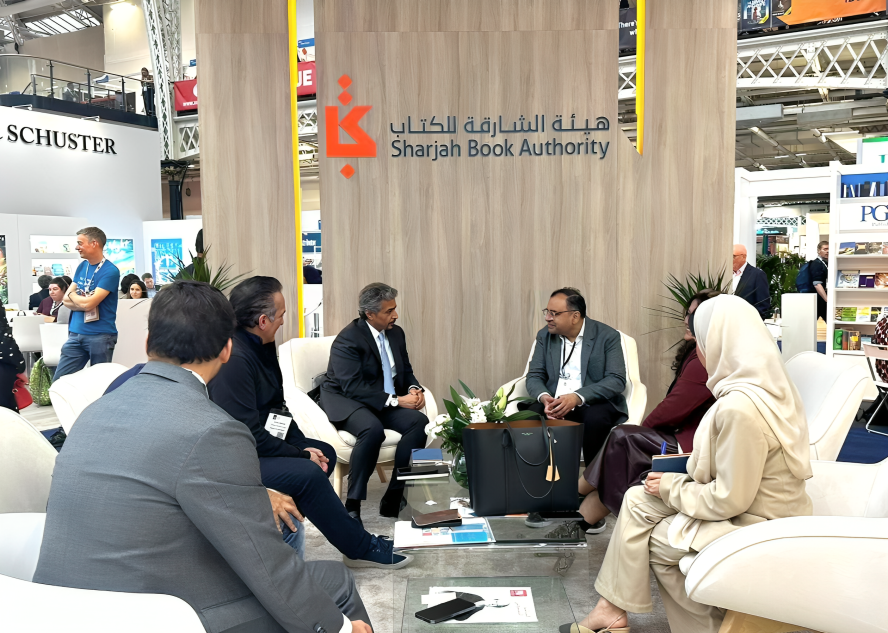 خلال مشاركة هيئة الشارقة للكتاب في «لندن الدولي للكتاب» 
