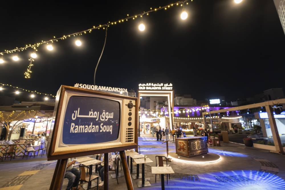 «أسواق دبي الرمضانية».. تجارب نابضة بالحياة