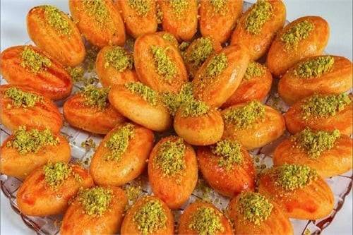 حلوى «رموش الست» 