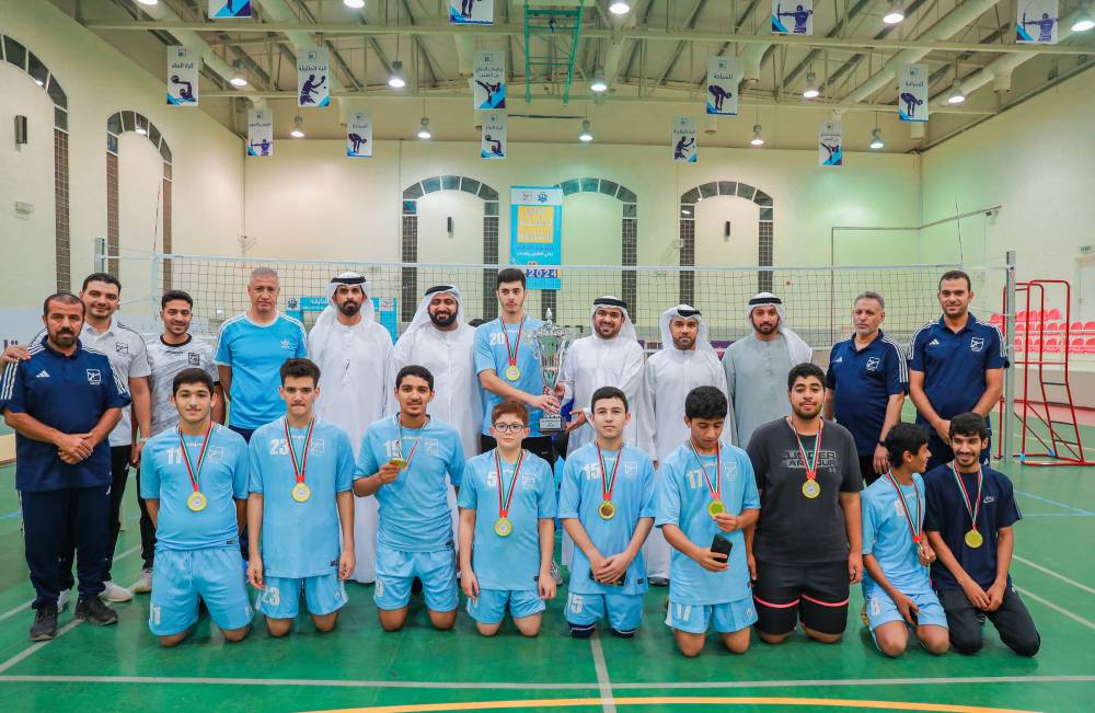 خلال تتويج الفائزين