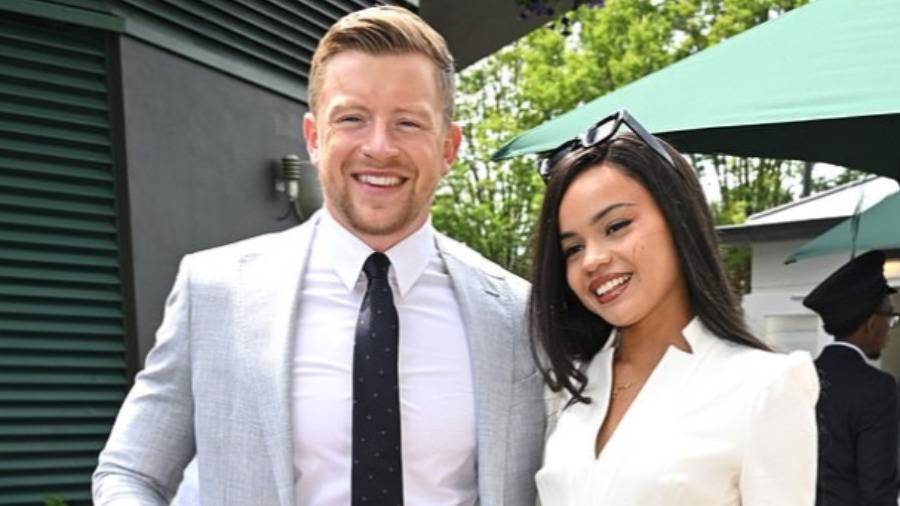  بيتي مع ايريانيد قبل انفصالهما 