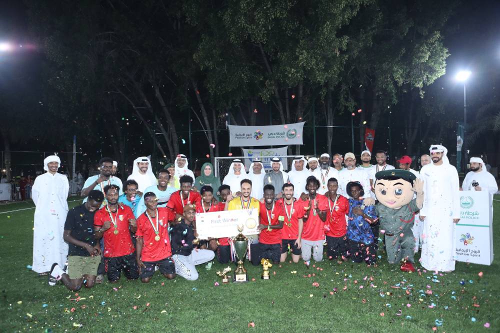 خلال تتويج الفائزين