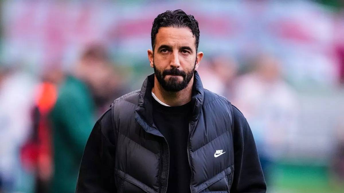 روبين أموريم ينزعج من سؤاله عن تدريب ليفربول