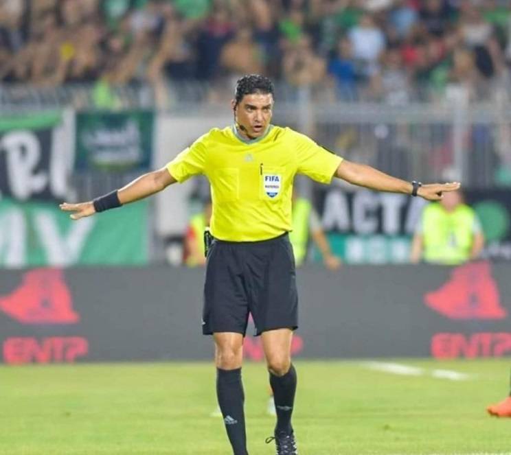 غضب في الأهلي بعد تعيين المعتزل نور الدين حكماً للقمة