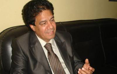  صلاح عبد الغفور 
