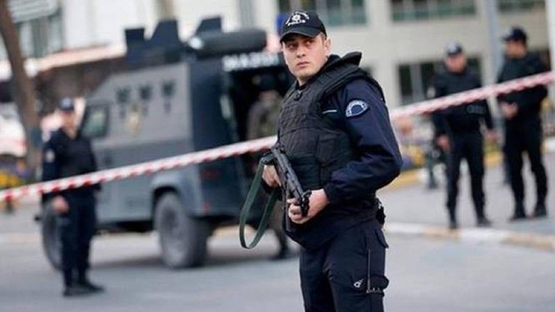 تركيا تعتقل 36 شخصاً للاشتباه في صلتهم بتنظيم إرهابي