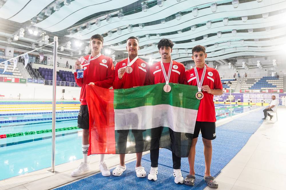 أبطال سباحة الإمارات