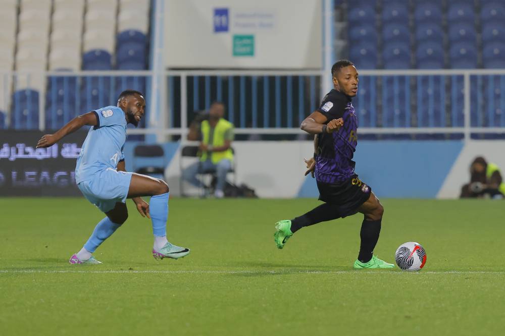 مباراة بني ياس والعين في دوري ادنوك للمحترفين