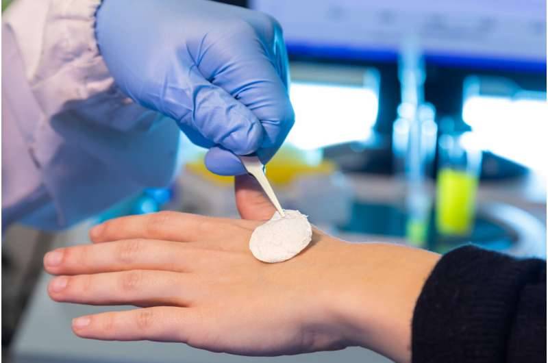 تجربة الضمادة 