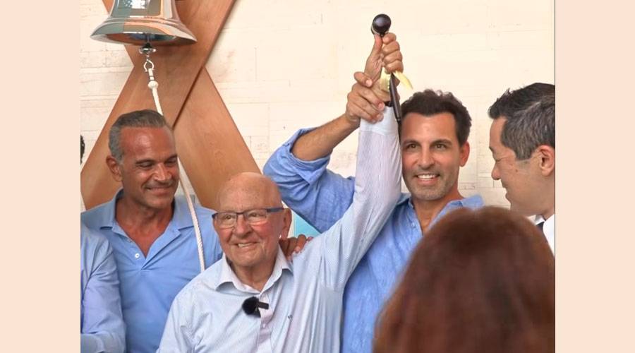 «القاضي الرحيم» كابريو على طريق هزيمة السرطان