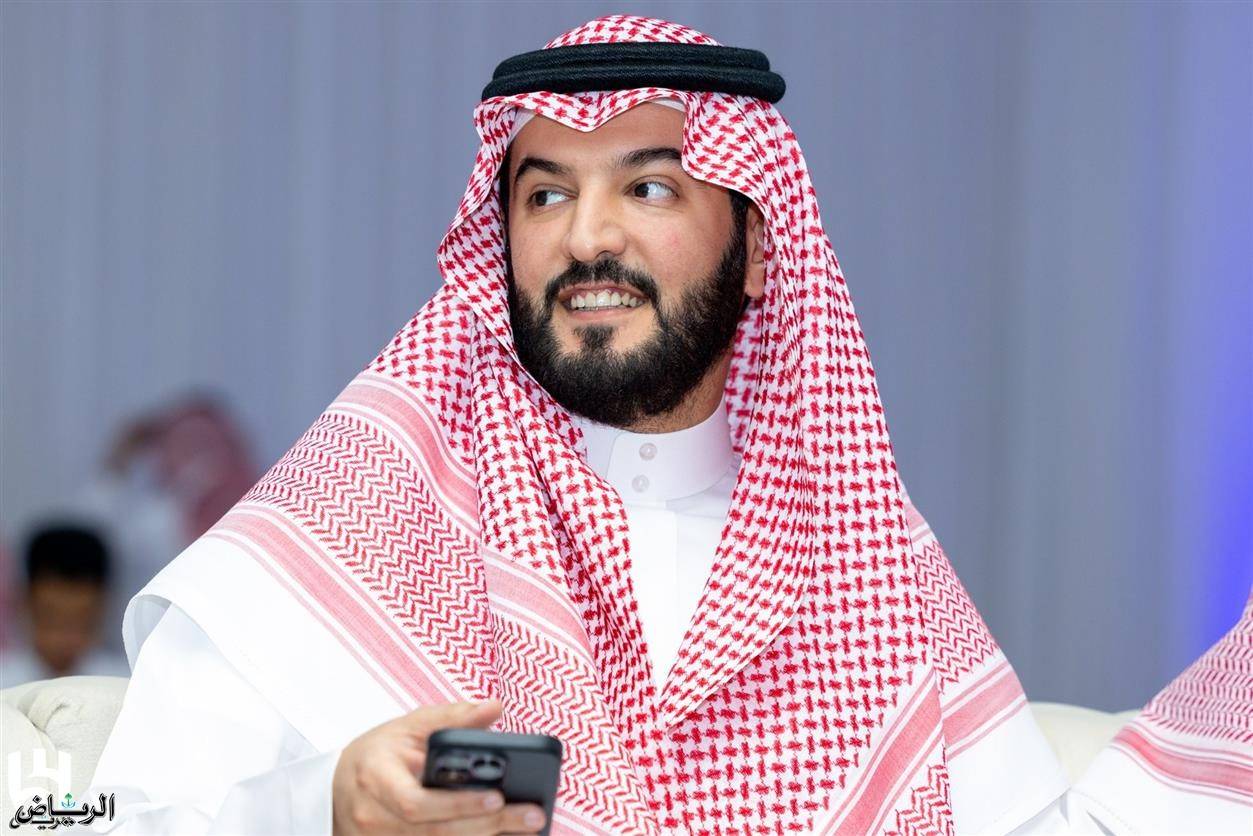 فهد بن نافل رئيس مؤسسة نادي الهلال السعودي