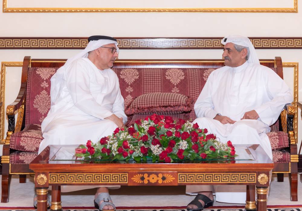 الشرقي يطلع على الخطط المستقبلية لوزارة الموارد البشرية والتوطين