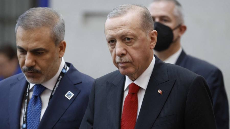 أردوغان خلال حضوره قمة الناتو في واشنطن (أ ف ب)