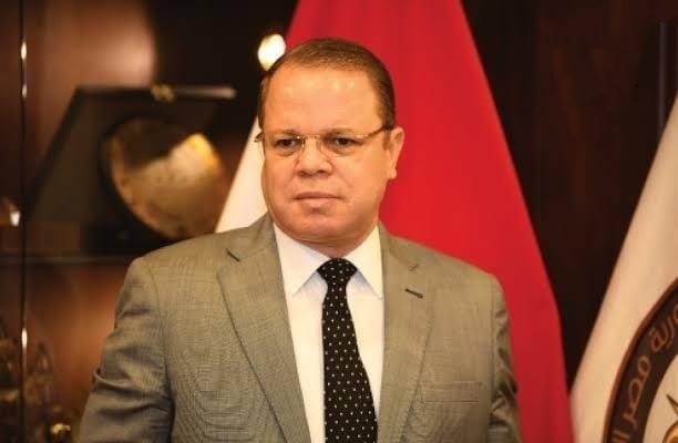 مصر.. «القضاء الأعلى» يكشف حقيقة استقالة النائب العام السابق ونجله