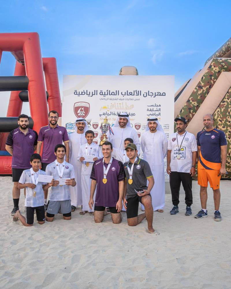 عيسى هلال مع الأبطال