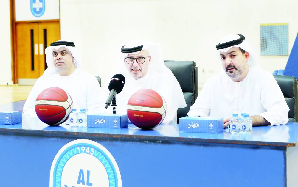  بالهول وعبد الرزاق خلال المؤتمر الصحفي ( تصوير: محمد طاهر)